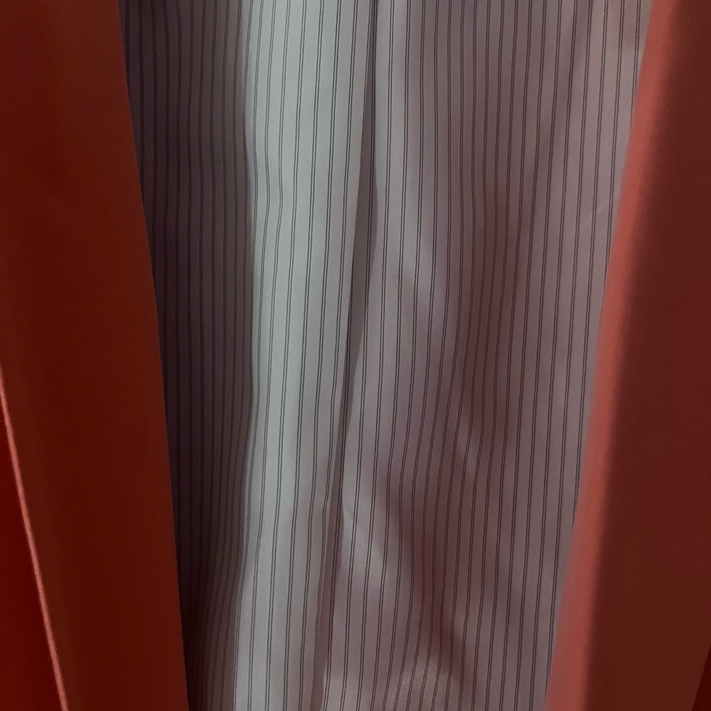 Blazer - Picture 4 of 5